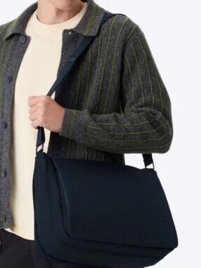 Beis Navy Messenger Bag - Minimal Crossbody Carry